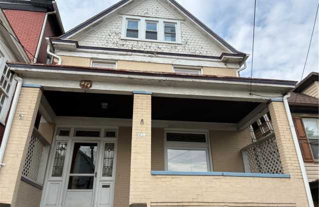 374 Kenney Ave - 374 Kenney Avenue, Pitcairn, PA 15140