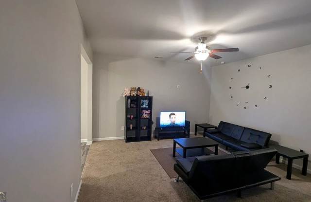 3324 Estes Drive Gallery 4