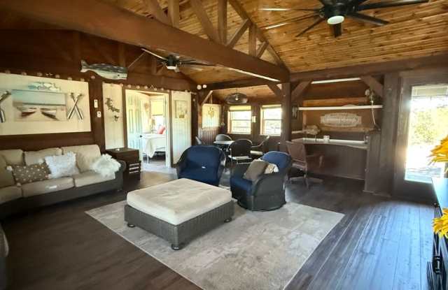 1/1 with Pool maintained by owner - Amazing Outdoor Living - Lawncare included - 553 Cat Track Road, Parker County, TX 76085