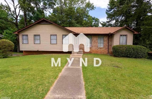 808 Cochise Trl - 808 Cochise Trail, Forestdale, AL 35214