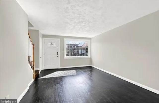 766 FULBROOK Road Gallery 4