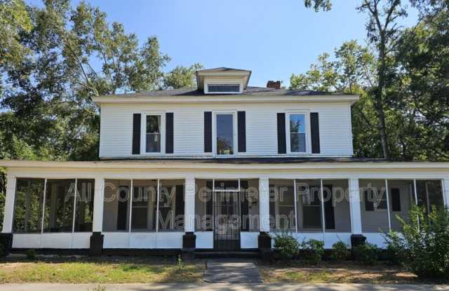 606 E Solomon Street - 606 East Solomon Street, Griffin, GA 30223