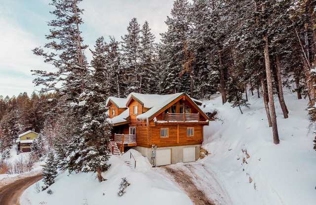 180 Matterhorn Dr photos photos