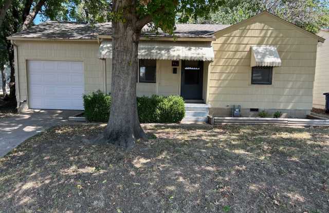 431 S Pittsburg Ave - 431 South Pittsburg Avenue, Tulsa, OK 74112