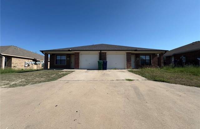 2810 Ashley Drive photos photos