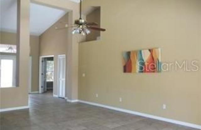825 GROVESMERE LOOP Gallery 4