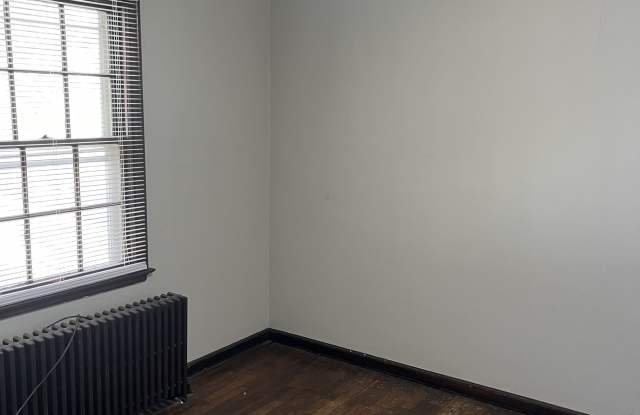 2678 North Main Street - 202 Gallery 4