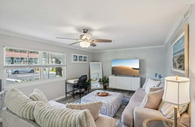 Riverwalk Apartments Gallery 4