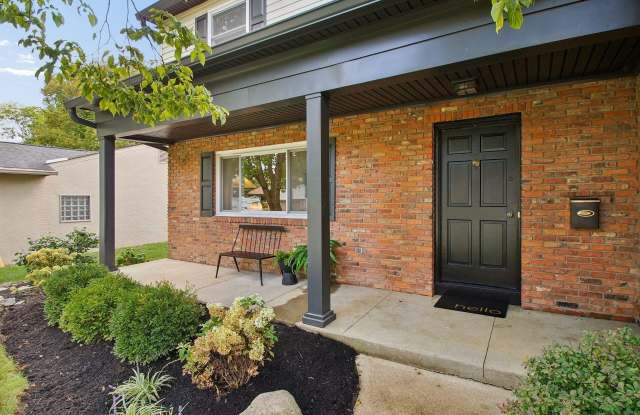 1701 Moreland Drive Gallery 3