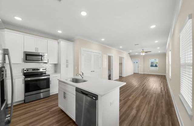 Sand Palm Rd N 356 - Horizon Gallery 3