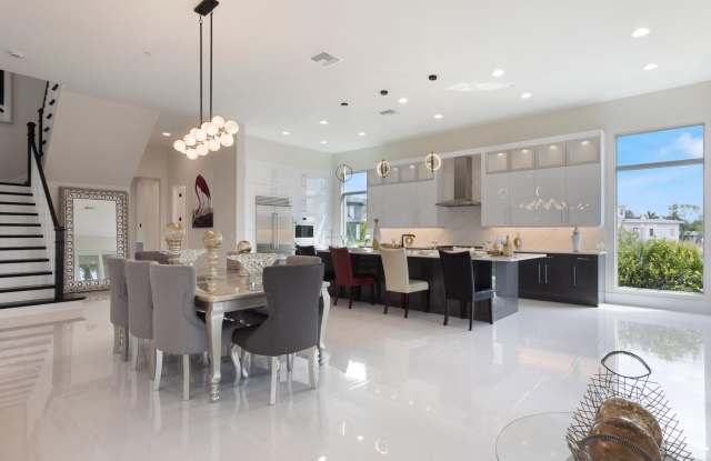 9124 Coral Isle Circle photos photos