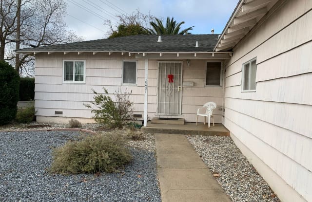 10401 Malaga Way - 10401 Malaga Way, Rancho Cordova, CA 95670