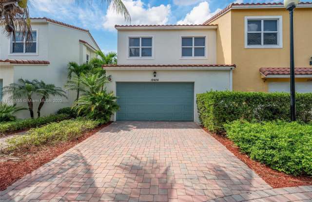 12426 NW 17th Ct Gallery 2
