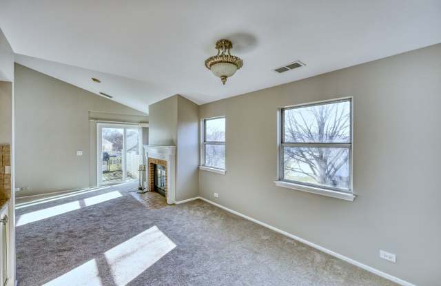 2849 Meadow Lane Gallery 4