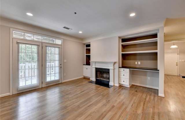 328 Pembroke Circle - 328 Pembrooke Circle, Milton, GA 30004