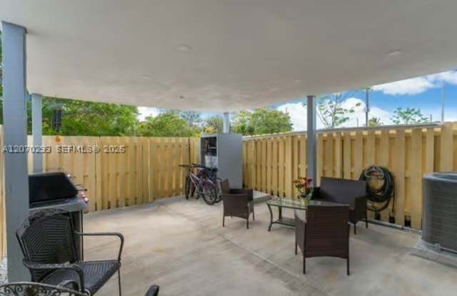 27704 SW 156th Ct Gallery 1