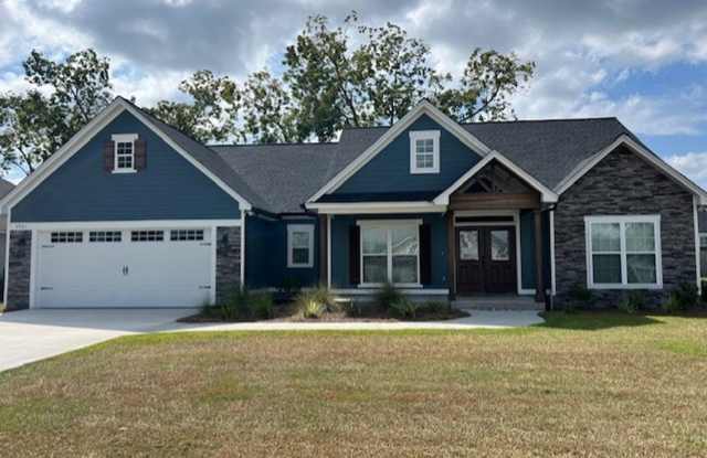 Beautiful Home in Grove Point Subdivision - 4921 Hatfield Circle, Lowndes County, GA 31632