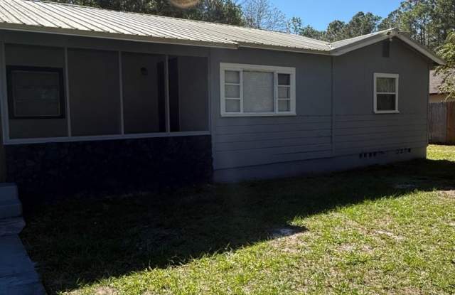 Fully Furnished Charming 2BR Duplex in Deland photos photos