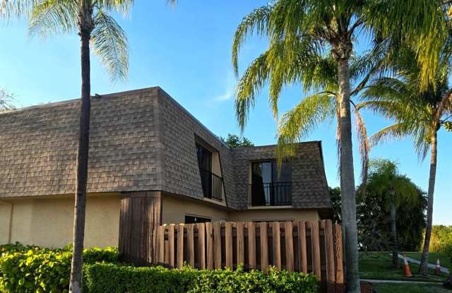4204 Waterview Circle Gallery 1