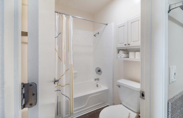 Mountain Crest Apartments Gallery 4