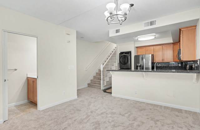 808 Lenzen Avenue - 107Unit 107 photos photos