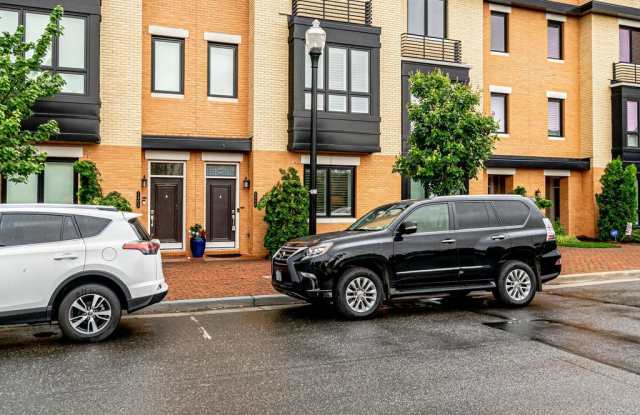 2404 MAIN LINE BOULEVARD - 2404 Main Line Boulevard, Alexandria, VA 22301