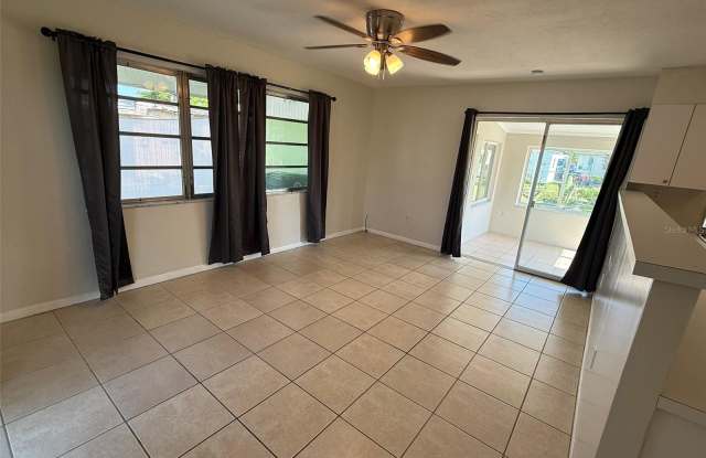 22180 MIDWAY Boulevard Gallery 3