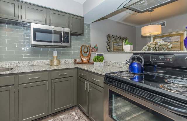 22088 Palms Way photos photos