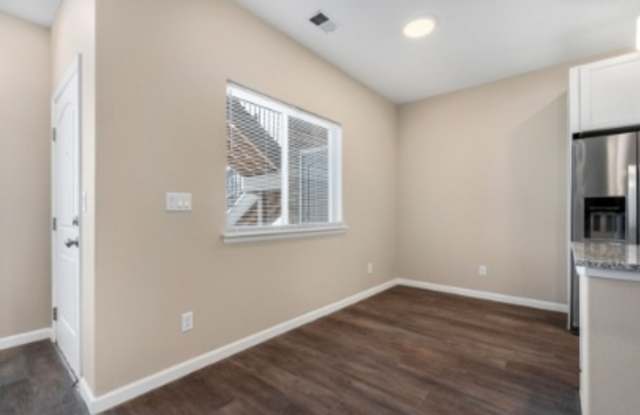 1605 Grand Harmony Boulevard - 201 photos photos