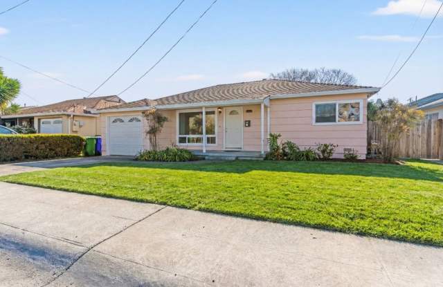 Renovated 3 Bd House in San Lorenzo Village w/ Large Yard Near Schools - 1642 Via Helena, San Lorenzo, CA 94580