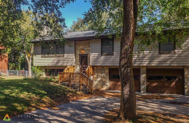 Overlook Drive 1404 Gallery 3