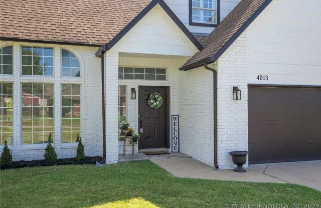 Beautifully Updated Broken Arrow Home! photos photos