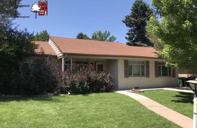 211 Newport Street - 211 Newport Street, Denver, CO 80220