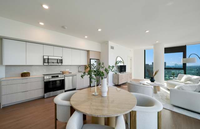 Opus LA Gallery 3