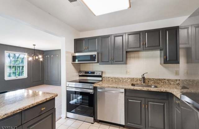 355 Potomac Drive photos photos