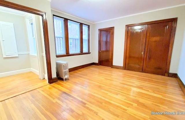 49 Dover St. photos photos