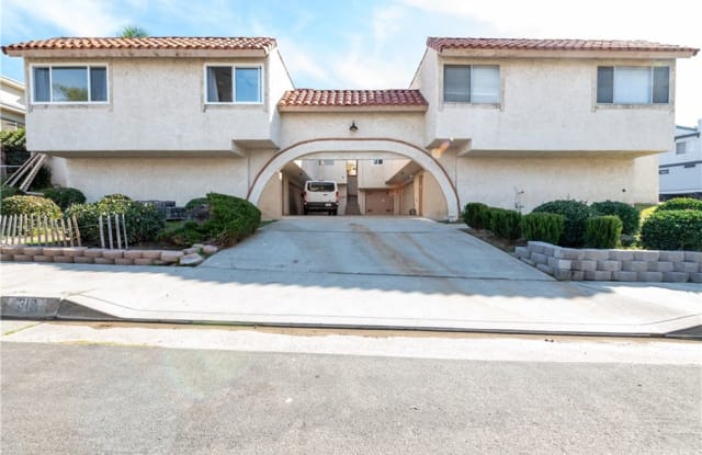 318 Avenida Santa Barbara - 318 Avenida Santa Barbara, San Clemente, CA 92672