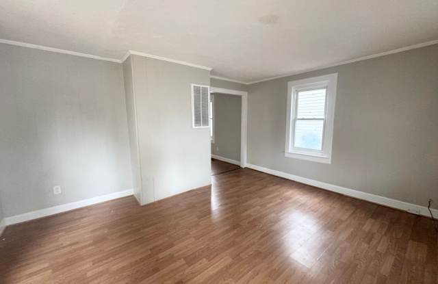 711 Parsonage Street photos photos