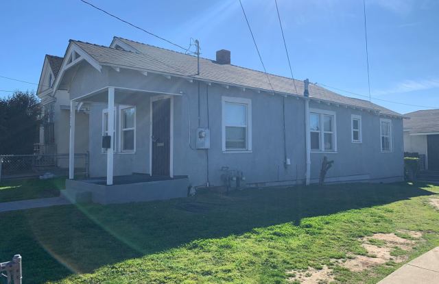 3719 Clinton St. Gallery 2