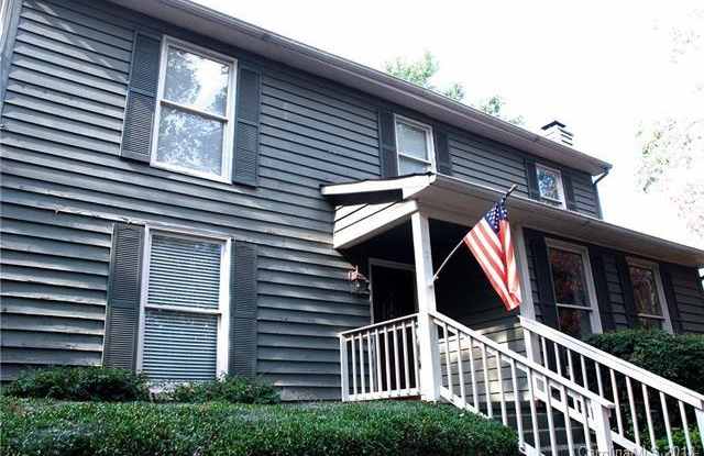 9099 Pitcairn Drive Gallery 2