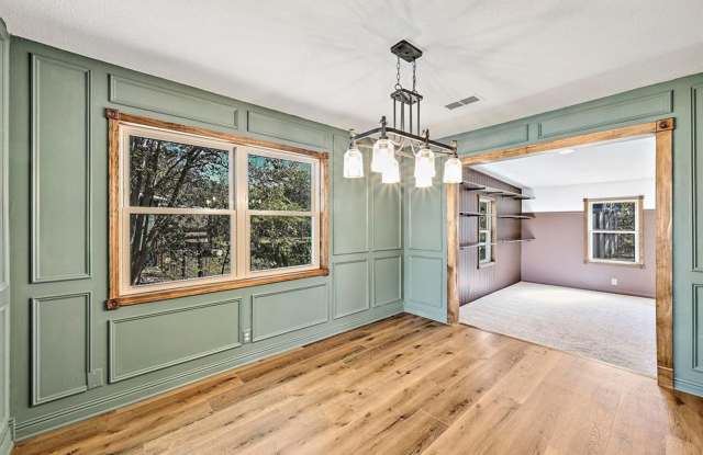 Fantastic 3-Bedroom Home in Bertram Gallery 3