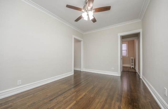 630 West Surf St. Gallery 4