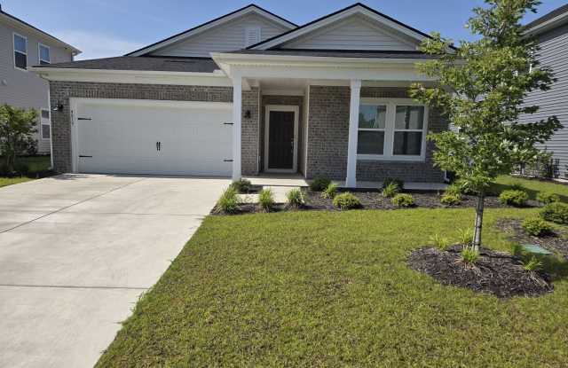 Don't miss this 3 bed/2 bath SFH with a functional flex room in the beautiful and modern Clear Pond community, Carolina Forest photos photos