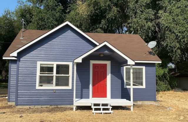 2 Bedroom Nampa Home_Large Lot_Pet Friendly - 913 Arrowhead Street, Nampa, ID 83686