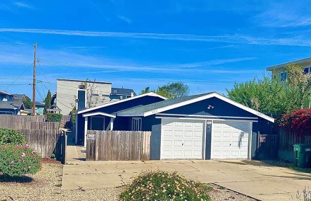657 Trouville Avenue photos photos