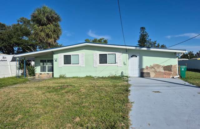 3999 Conway Boulevard - 3999 Conway Boulevard, Port Charlotte, FL 33952