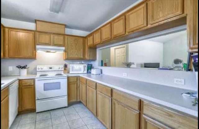 937 Sun Meadows St photos photos