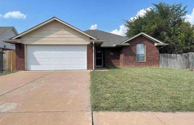 4924 SE Randolph Rd - 4924 Southeast Randolph Road, Lawton, OK 73501