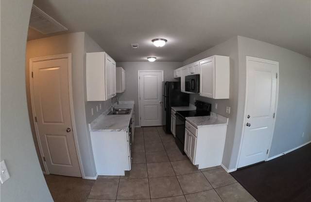 1208 Haden Gallery 3