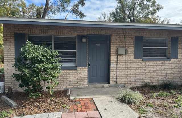1704 East Kirby Street - 1704 East Kirby Street, Tampa, FL 33604